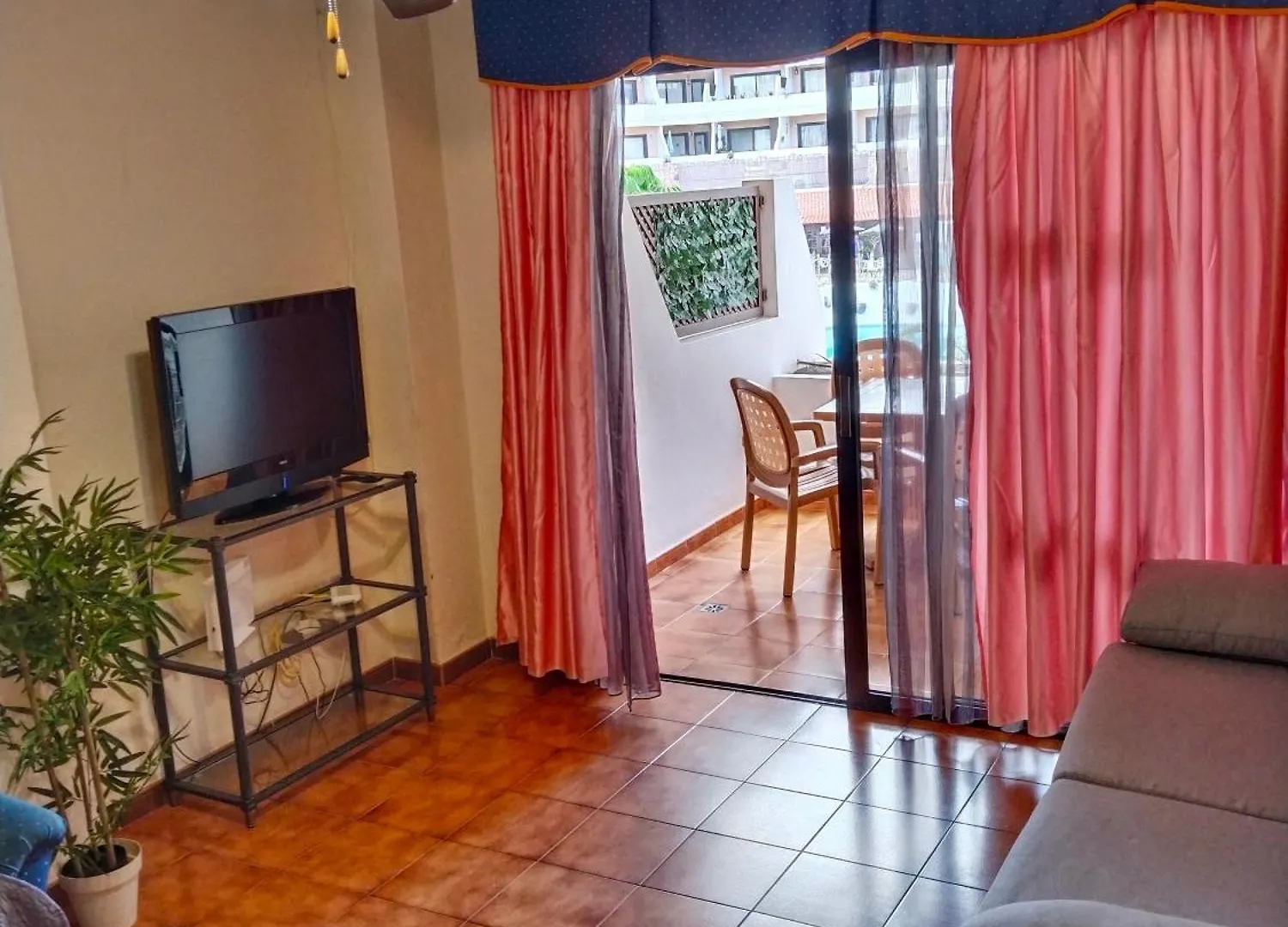 Appartamento Maximar otto posti piscina riscaldata Arona  Arona (Tenerife)