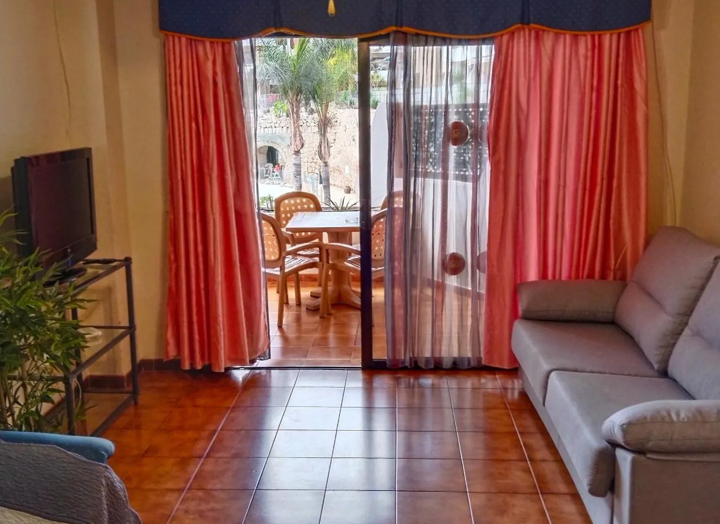 Appartamento Maximar otto posti piscina riscaldata Arona  0*, Arona (Tenerife)